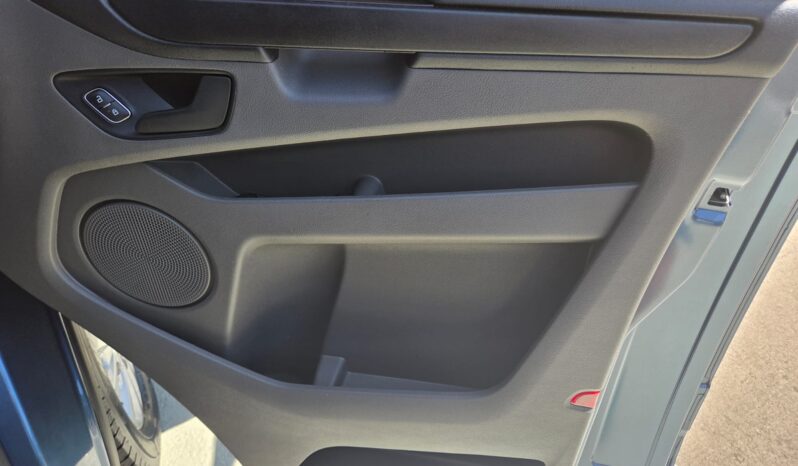 2020 Ford Tourneo Custom 2.2 TDci SWB Limited M For Sale in Durban full