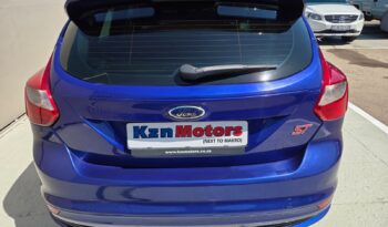 2013 Ford Focus 2.0i ST1 5 Dr For Sale in Durban full