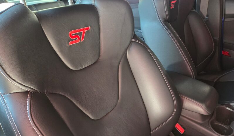 2013 Ford Focus 2.0i ST1 5 Dr For Sale in Durban full