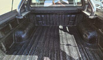 2014 Toyota Hilux 4.0i v6 Raider D/cab auto For Sale in Durban full