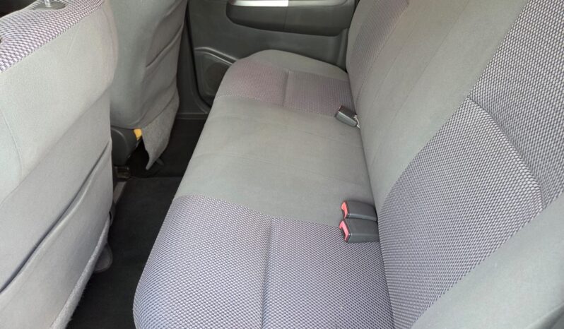 2014 Toyota Hilux 4.0i v6 Raider D/cab auto For Sale in Durban full