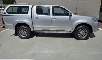 2014 Toyota Hilux 4.0i v6 Raider D/cab auto For Sale in Durban full