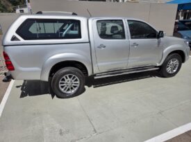 2014 Toyota Hilux 4.0i v6 Raider D/cab auto For Sale in Durban