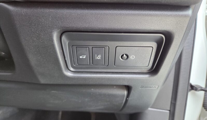 2015 Land Rover Discovery Sport SD4 HSE For Sale in Durban full