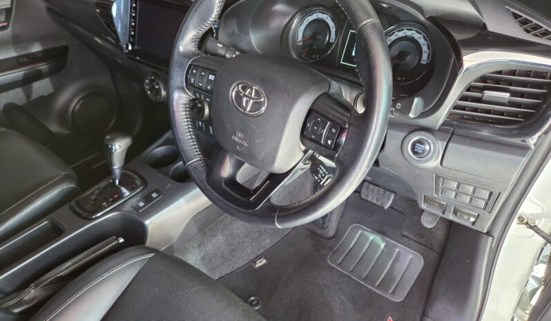 2020 Toyota Hilux 2.8 Gd-6 Auto Legend 50 Xtracab For Sale in Durban full