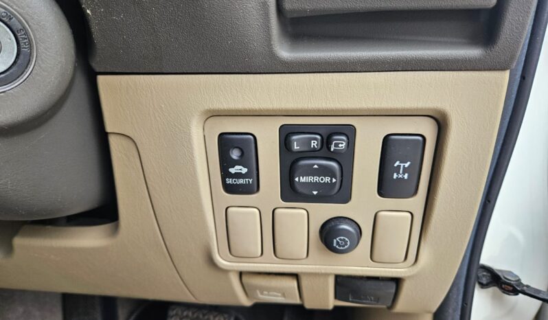 2011 Toyota Fortuner 3.0 D-4D Auto For Sale in Durban full