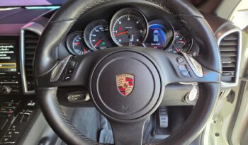 2011 Porsche Cayenne Diesel For Sale in Durban full