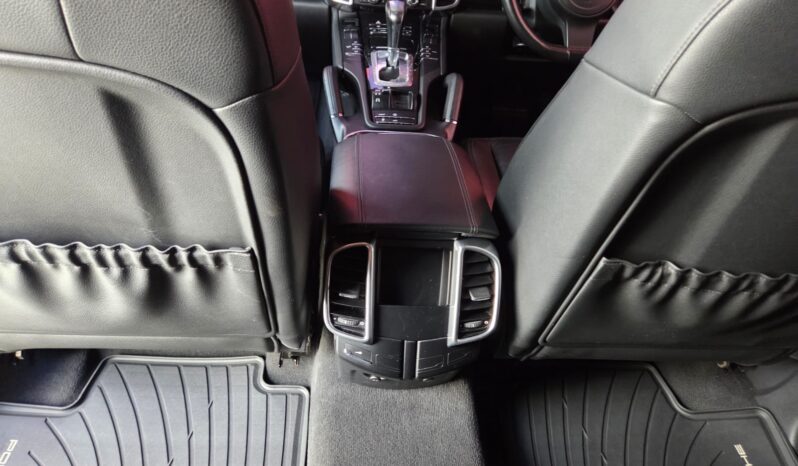 2011 Porsche Cayenne Diesel For Sale in Durban full