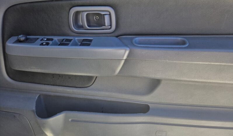 2019 Nissan NP 300 2.5 TDi SE D/Cab For Sale in Durban full