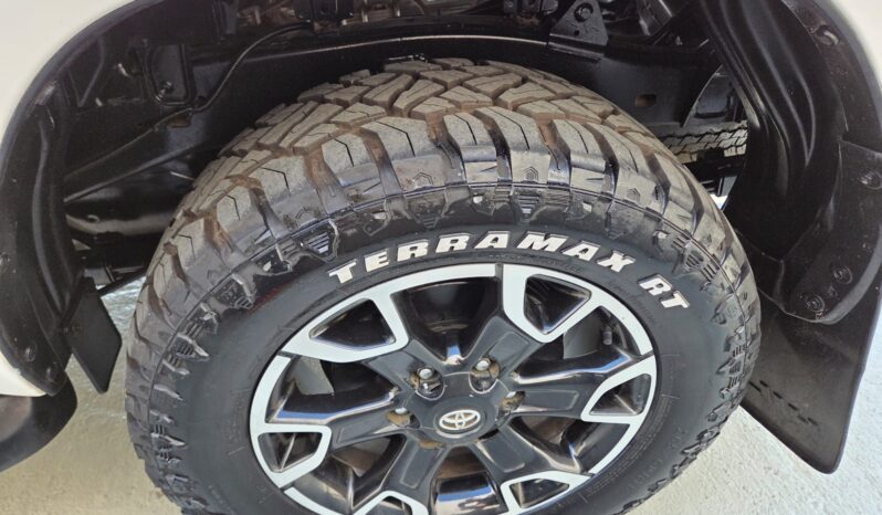 2020 Toyota Hilux 2.8 GD-6 Legend 50 D/cab Man 4×4 For Sale in Durban full