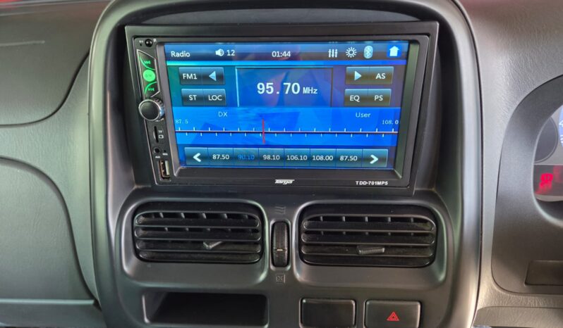 2019 Nissan NP 300 2.5 TDi SE D/Cab For Sale in Durban full