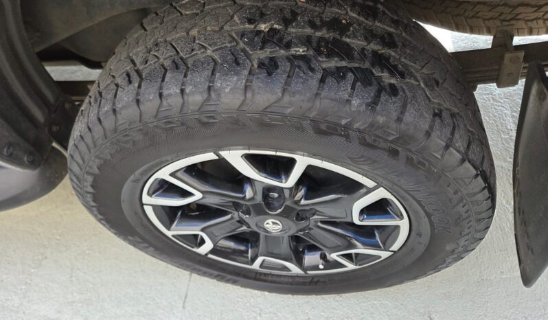 2019 Toyota Hilux 2.8GD-6 Legend 50 D/cab Auto 4×4 or Sale in Durban full