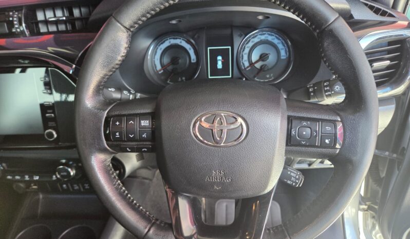 2019 Toyota Hilux 2.8GD-6 Legend 50 D/cab Auto 4×4 or Sale in Durban full