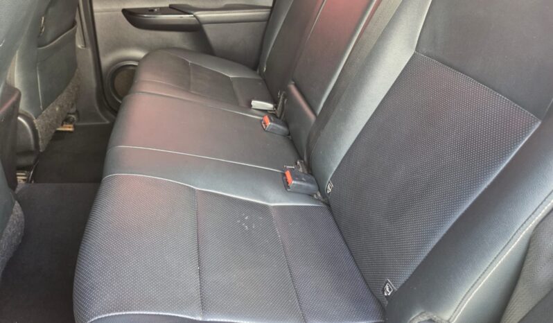 2019 Toyota Hilux 2.8GD-6 Legend 50 D/cab Auto 4×4 or Sale in Durban full
