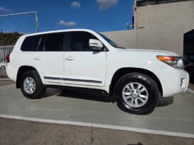 2014 Toyota Land Cruiser 4.5 D-4D VX 200 For Sale in Durban