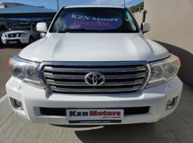 2014 Toyota Land Cruiser 4.5 D-4D VX 200 For Sale in Durban