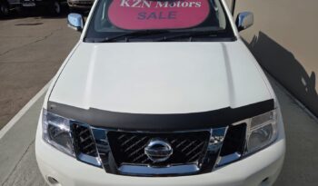 2013 Nissan Navara 2.5 DCi D/cab 4×4 LE For Sale in Durban full
