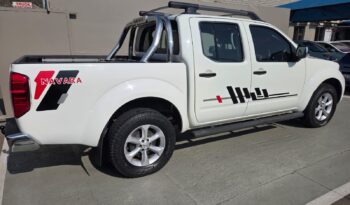 2013 Nissan Navara 2.5 DCi D/cab 4×4 LE For Sale in Durban full