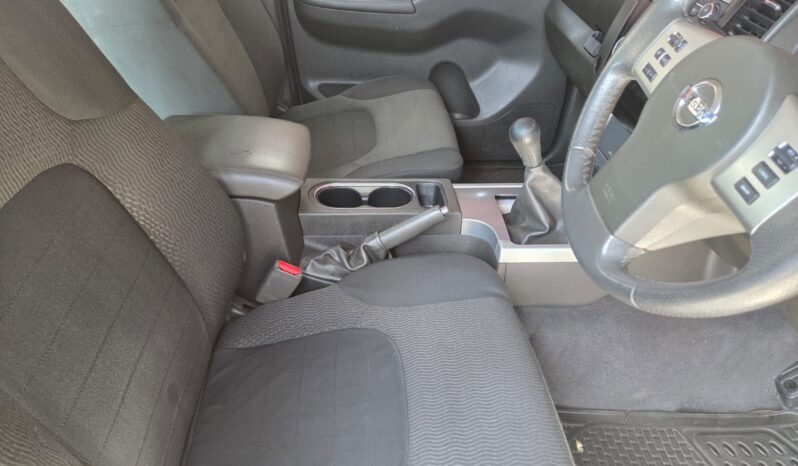 2013 Nissan Navara 2.5 DCi D/cab 4×4 LE For Sale in Durban full