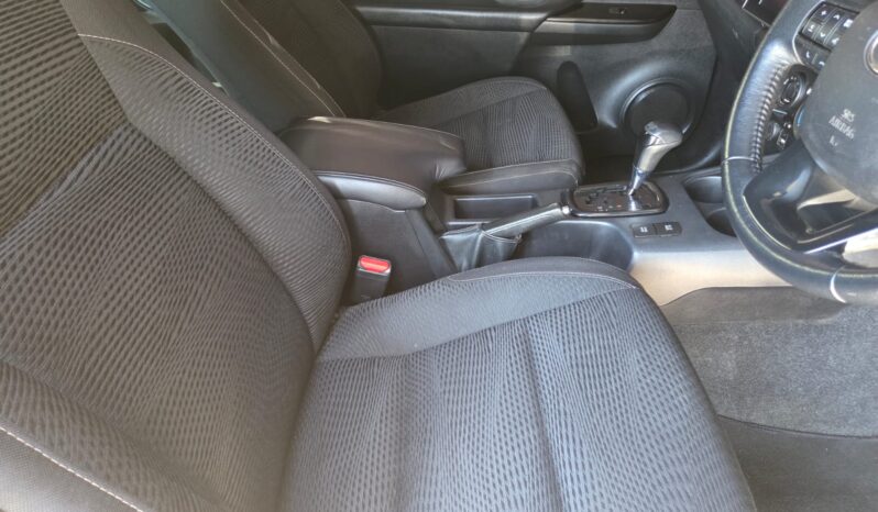 2019 Toyota Hilux 2.8 GD-6 Xtracab Raider Auto 4×4 or sale in Durban full
