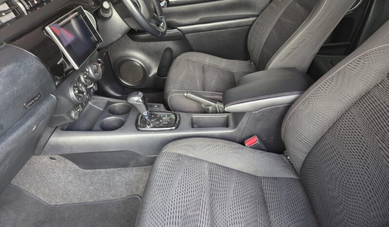 2019 Toyota Hilux 2.8 GD-6 Xtracab Raider Auto 4×4 or sale in Durban full