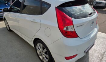 2015 Hyundai Accent 1.6i Fluid Auto 5 Dr For sale in Durban full