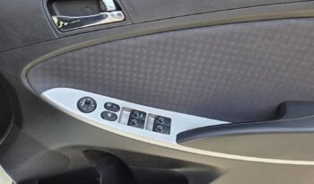 2015 Hyundai Accent 1.6i Fluid Auto 5 Dr For sale in Durban full