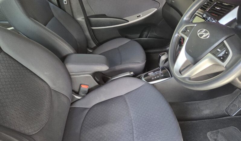 2015 Hyundai Accent 1.6i Fluid Auto 5 Dr For sale in Durban full