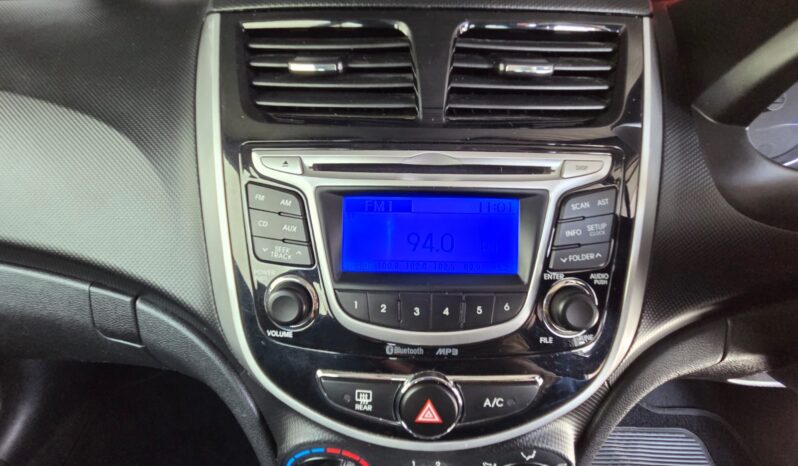 2015 Hyundai Accent 1.6i Fluid Auto 5 Dr For sale in Durban full