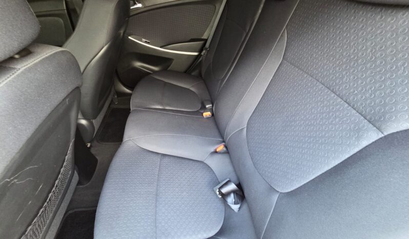 2015 Hyundai Accent 1.6i Fluid Auto 5 Dr For sale in Durban full