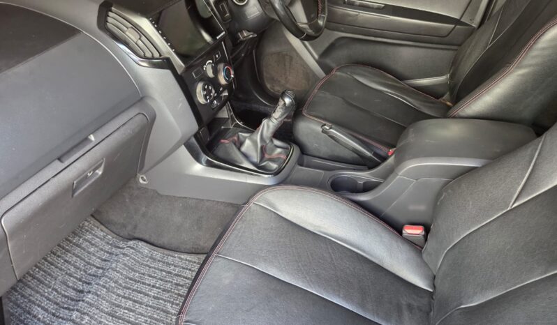 2016 Isuzu KB 250 D-Teq X-Rider D/cab Man 4×2 For Sale in Durban full