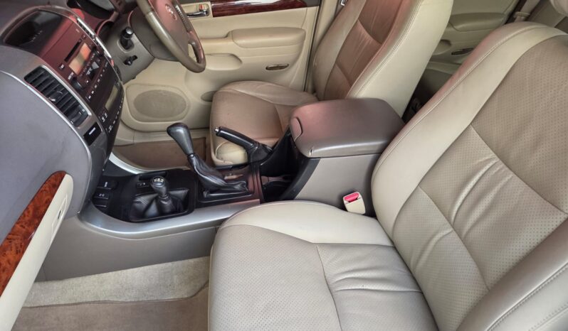 2005 Toyota Prado 4.0i v6 VX Auto For Sale in Durban full