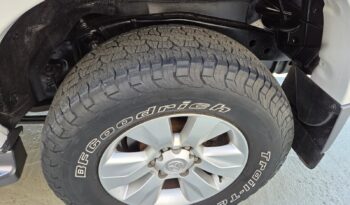 2005 Toyota Prado 4.0i v6 VX Auto For Sale in Durban full