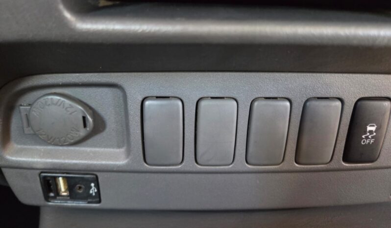 2014 Toyota Hilux 3.0 D-4d Raider D/cab Man 4×4 For Sale in Durban full