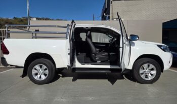 2018 Toyota Hilux 2.4 GD-6 SRX Xtracab Man 4×2 for Sale in Durban full