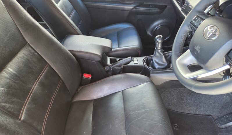 2018 Toyota Hilux 2.4 GD-6 SRX Xtracab Man 4×2 for Sale in Durban full