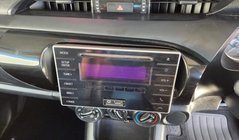 2018 Toyota Hilux 2.4 GD-6 SRX Xtracab Man 4×2 for Sale in Durban full