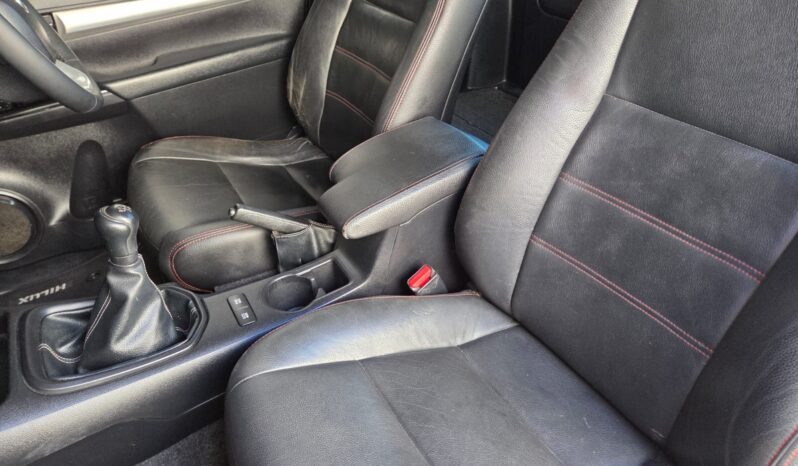2018 Toyota Hilux 2.4 GD-6 SRX Xtracab Man 4×2 for Sale in Durban full