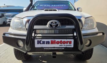 2010 Toyota Hilux 3.0 -4d Raider S/cab 4×4 For Sale in Durban full