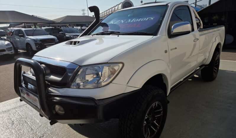 2010 Toyota Hilux 3.0 -4d Raider S/cab 4×4 For Sale in Durban