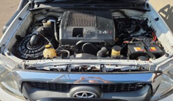 2010 Toyota Hilux 3.0 -4d Raider S/cab 4×4 For Sale in Durban full