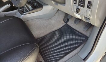 2010 Toyota Hilux 3.0 -4d Raider S/cab 4×4 For Sale in Durban full