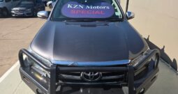 2017 Toyota Hilux 4.0i v6 Raider D/cab 4×4 Auto For Sale in Durban