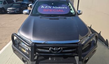 2017 Toyota Hilux 4.0i v6 Raider D/cab 4×4 Auto For Sale in Durban full