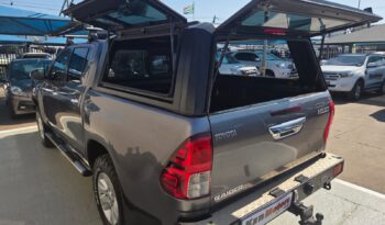 2017 Toyota Hilux 4.0i v6 Raider D/cab 4×4 Auto For Sale in Durban full