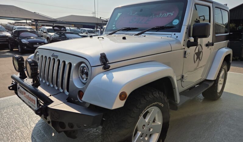 2012 Jeep Wrangler 2.8 CRdi Sahara Auto 2 Dr For Sale in Durban full