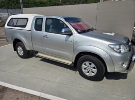 2011 Toyota Hilux 3.0 D-4d Xtracab Man 4×2 For sale in Durban