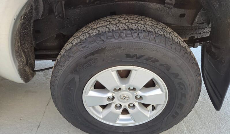 2011 Toyota Hilux 3.0 D-4d Xtracab Man 4×2 For sale in Durban full