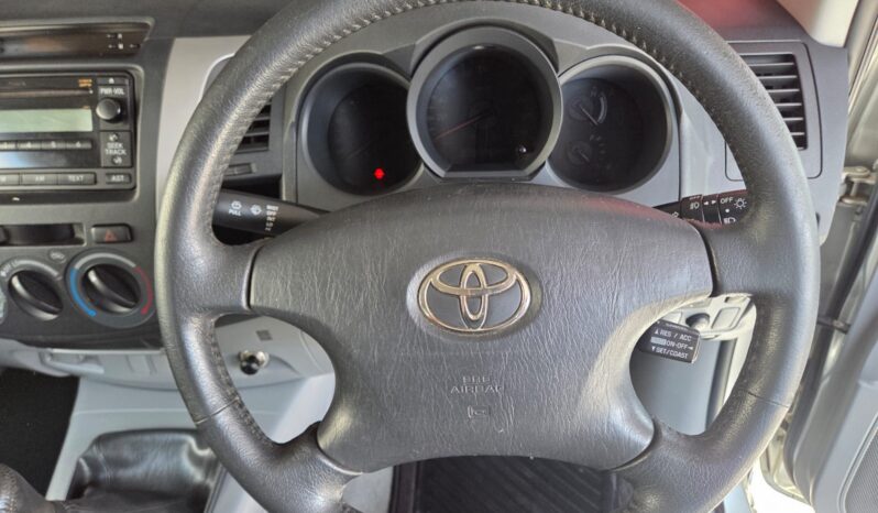 2011 Toyota Hilux 3.0 D-4d Xtracab Man 4×2 For sale in Durban full