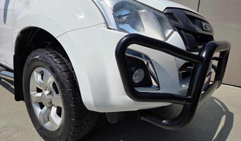 2016 Isuzu KB 250 D-Teq LE D/cab 4×4 man For Sale in Durban full